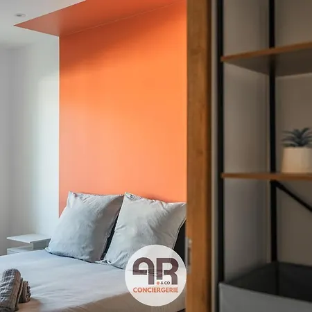Le 18 - 6 Pers - Proche Centre - Wifi Apartment